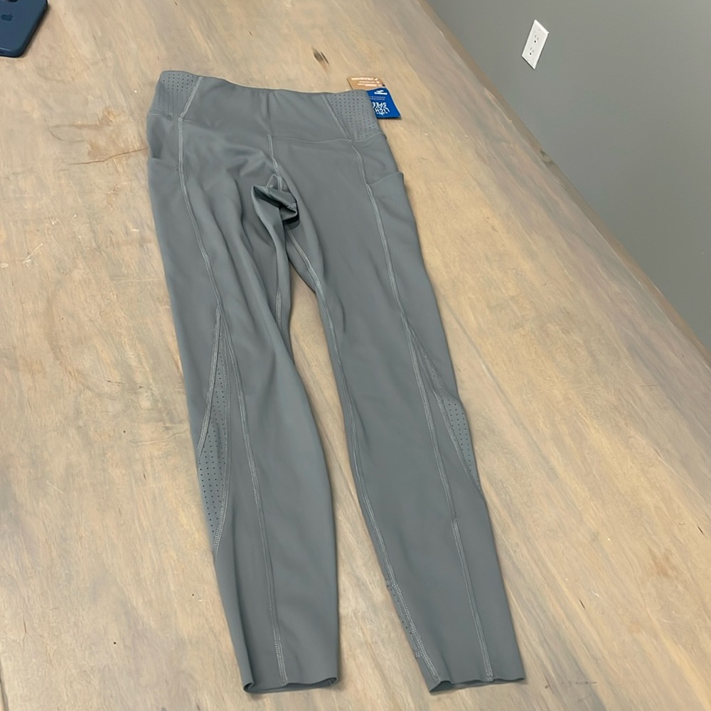 Brooks Women 7/8 length legging
